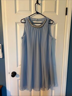 Sleeveless Light Blue Chiffon Dress with Pearl Collar